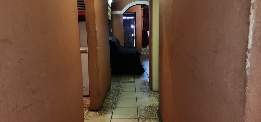 2 Bedroom Property for Sale in Bonteheuwel Western Cape